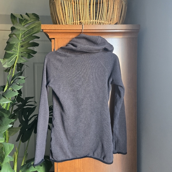 Nike therma fit grey hoodie - Picture 2 of 5